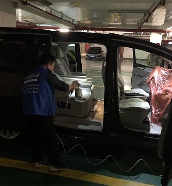 母嬰安全，根源除臭讓生活盡在掌握守護(hù)每一次出行，選弘毅，“毅”勞永逸。